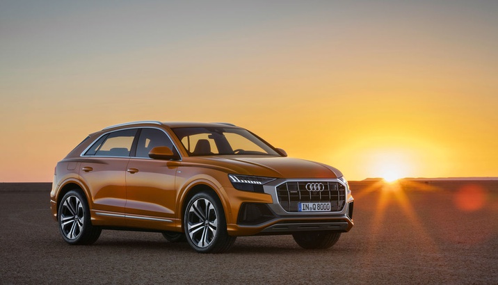 AUDI Q8